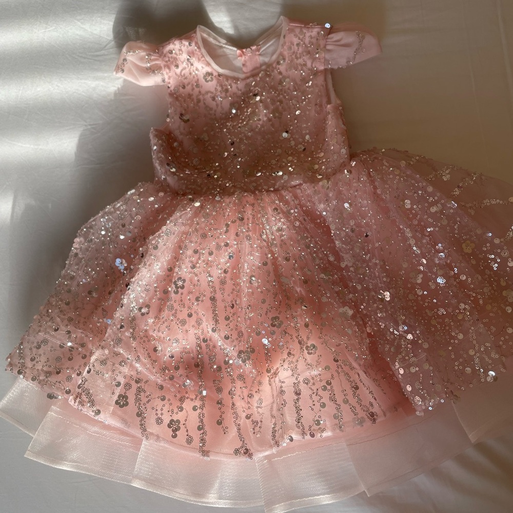 Girl size 4Y Pink Sequin Dress